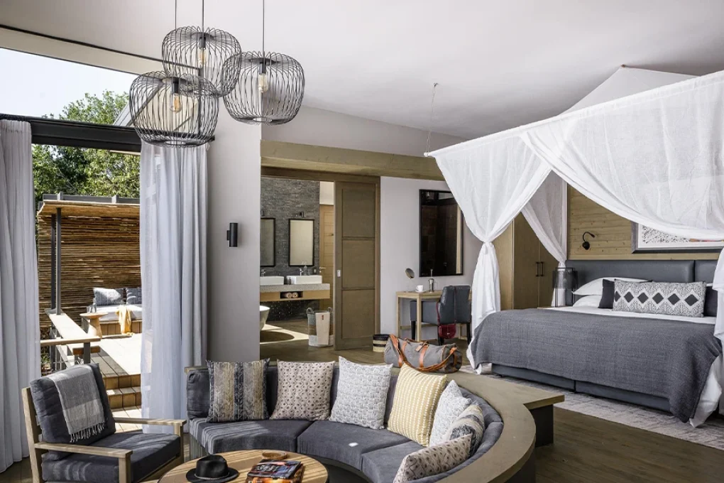 3 Days Fly-In Safari from Mombasa to the Heart of the Wild