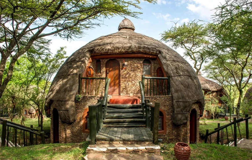 4 Days Ngorongoro, Serengeti & Lake Manyara Safari