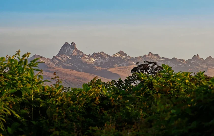 5 Days Mount Kenya Trek – Up Naru Moru; Down Sirimon