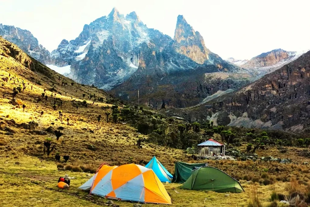 5 Days Mount Kenya Trek – Up Naru Moru; Down Sirimon