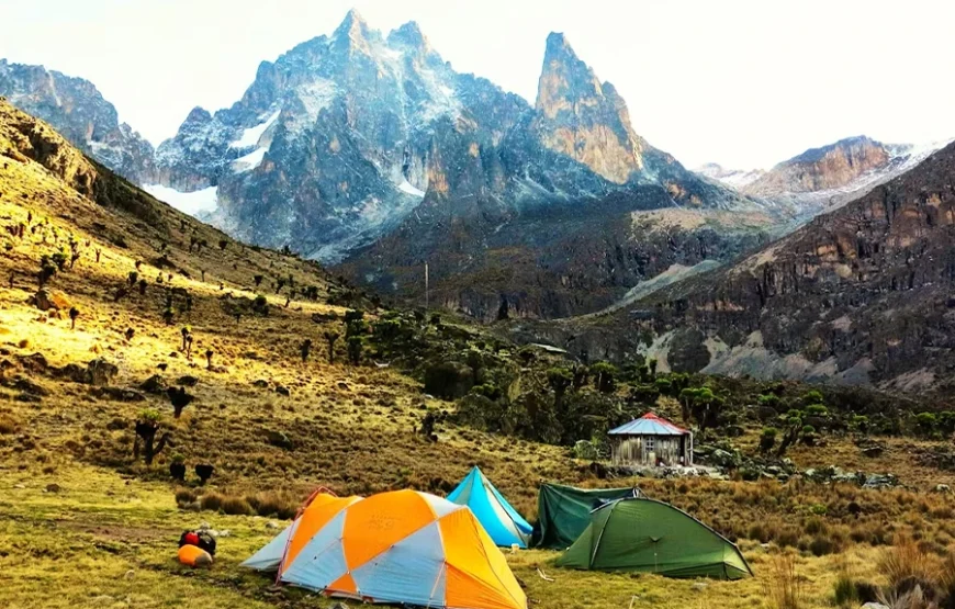 5 Days Mount Kenya Trek – Up Naru Moru; Down Sirimon