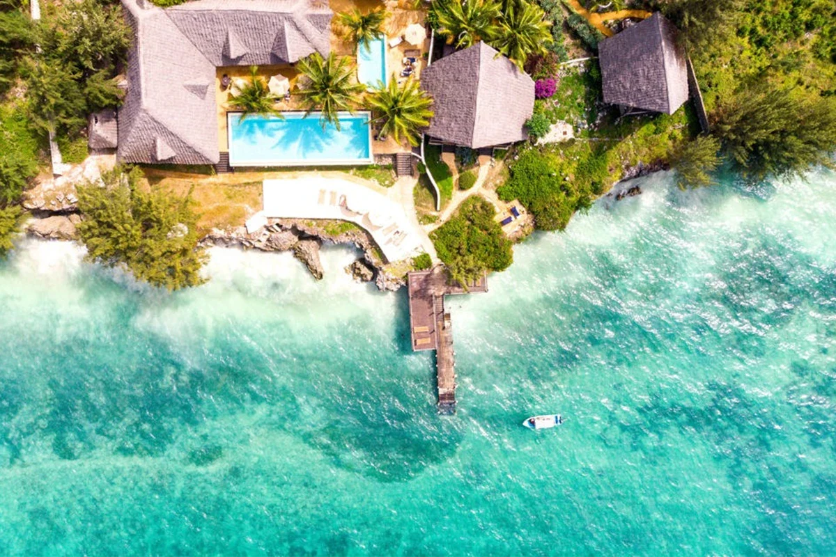 Breezes Beach Club & Spa