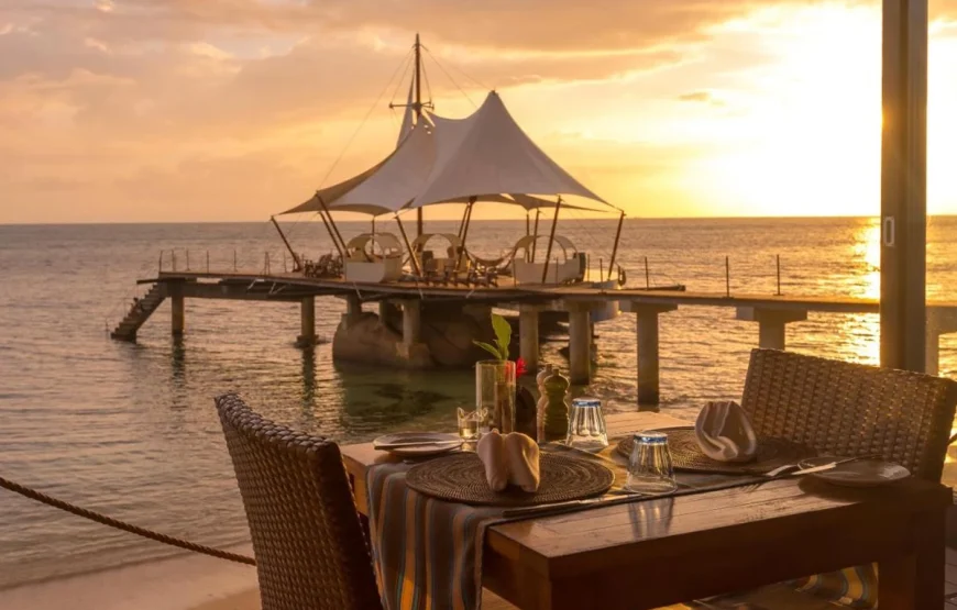 Coco De Mer & Black Parrot Suites Seychelles