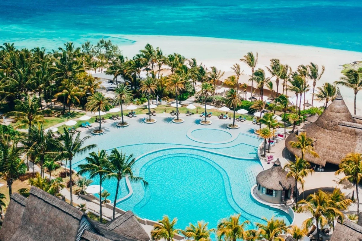LUX* Belle Mare Resort & Villas