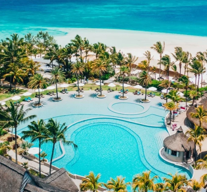 LUX* Belle Mare Resort & Villas
