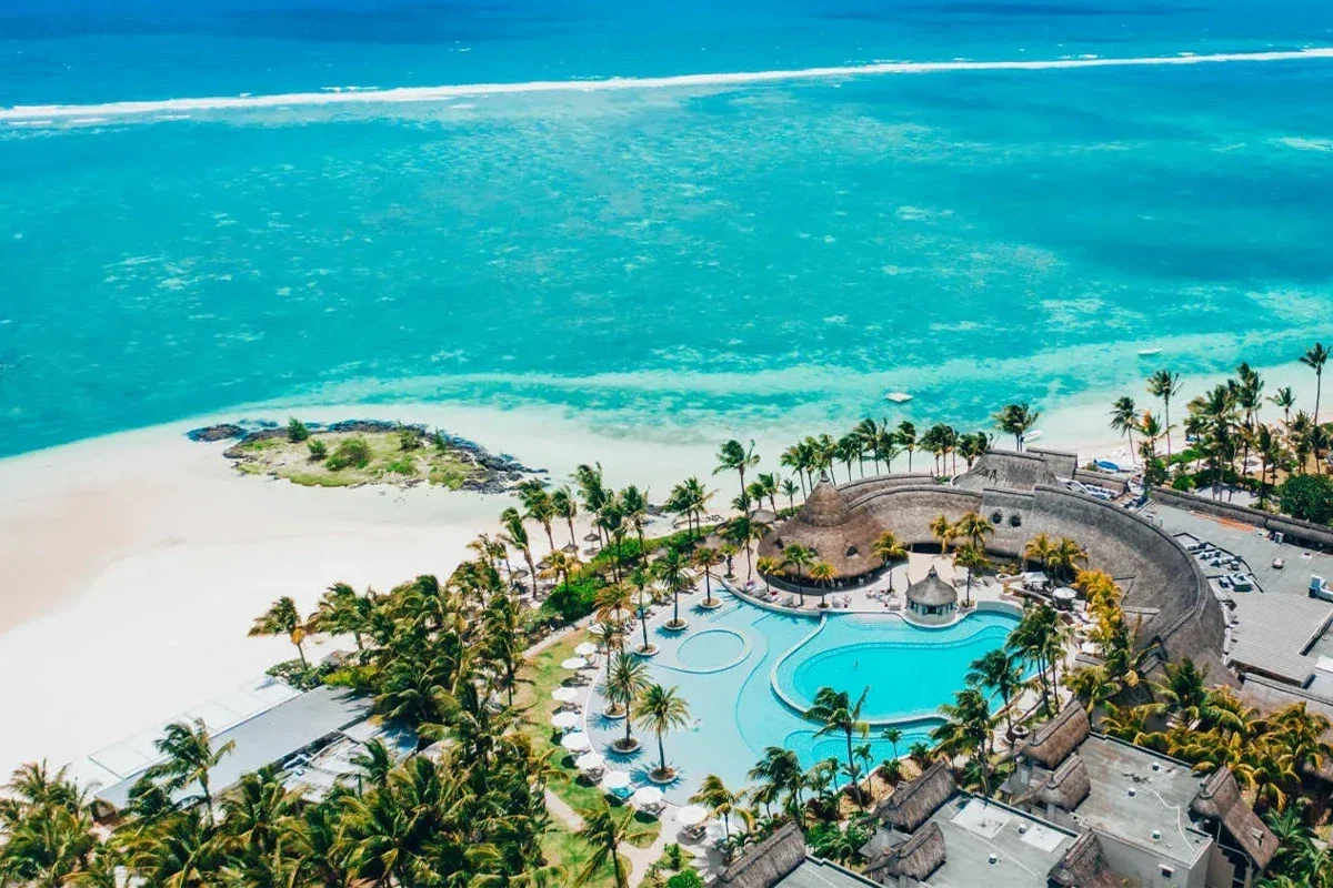 LUX* Belle Mare Resort & Villas